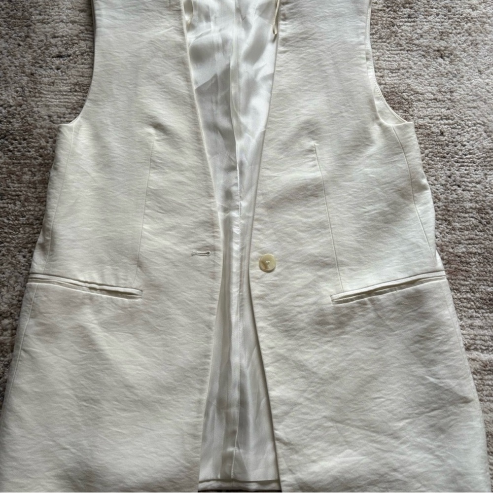 Zara Ivory Sleeveless Top